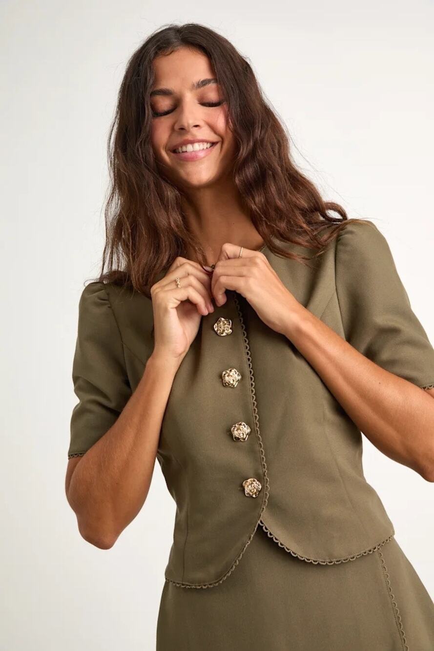 NWT Lulus Harla Olive Short Sleeve Cropped Lace Blazer Gold Buttons Women M
